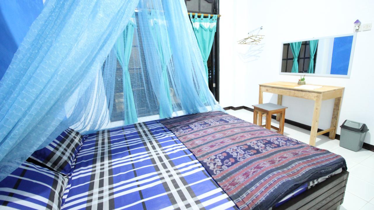 Hati Hati Hostel Джокякарта Екстериор снимка