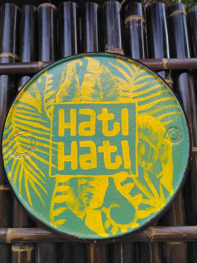 Hati Hati Hostel Джокякарта Екстериор снимка